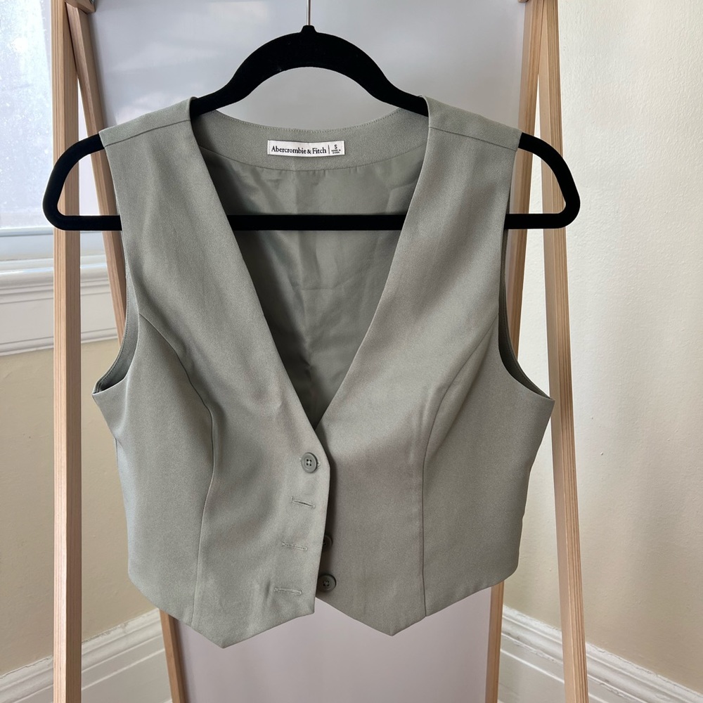 Abercrombie vest tank